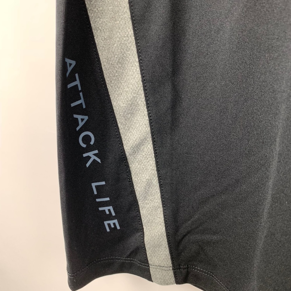 Greg Norman Men's Short Sleeve Performance Tee - Picture 4 of 7